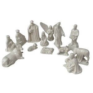 Nativity Scene M M Porcelain Set of 14 Joseph Mary Baby Jesus 2 to 3 1/2 inches